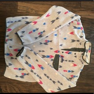 BRAND NEW Patagonia fleece.